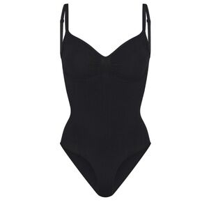 SKIMS Black Seamless Sculpt Brief Bodysuit